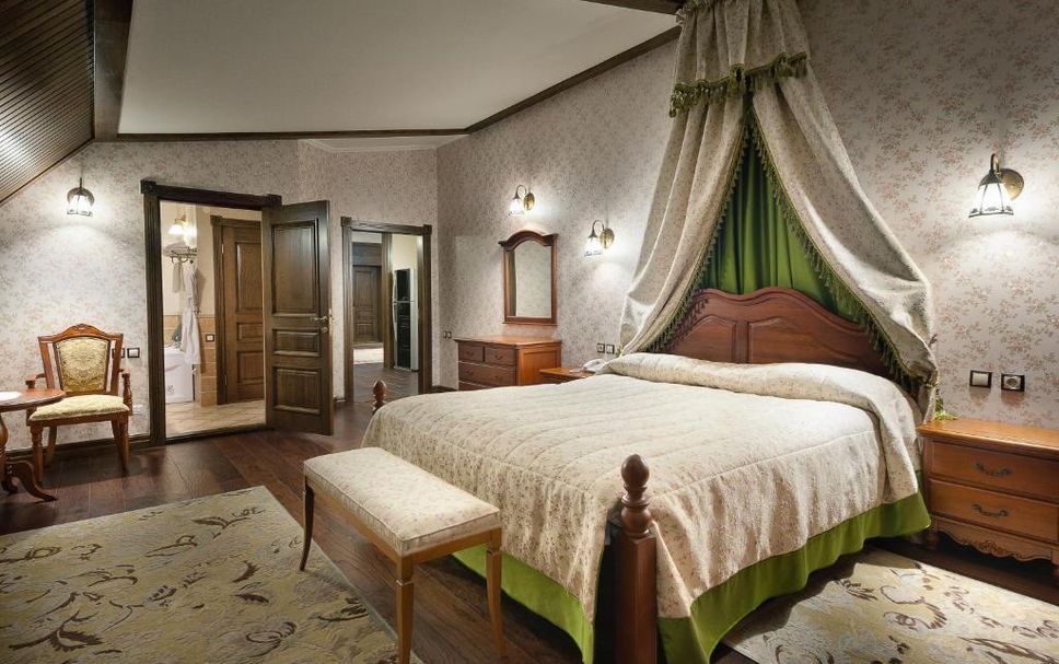 Bedroom Photo