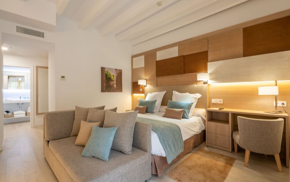 Bedroom Photo