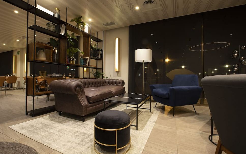 Lounge Photo