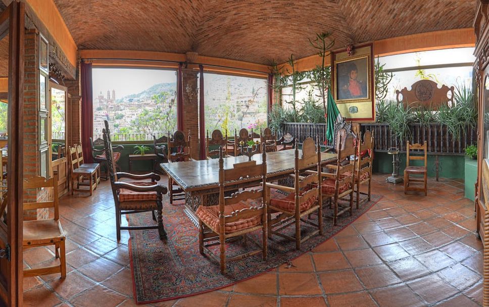 Dining room Photo