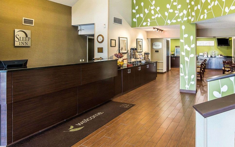 Front desk Photo