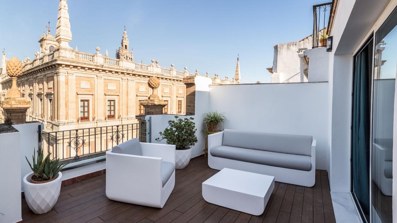 Puerta Catedral Indias Lofts