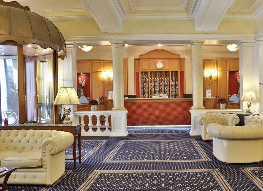Lobby Photo