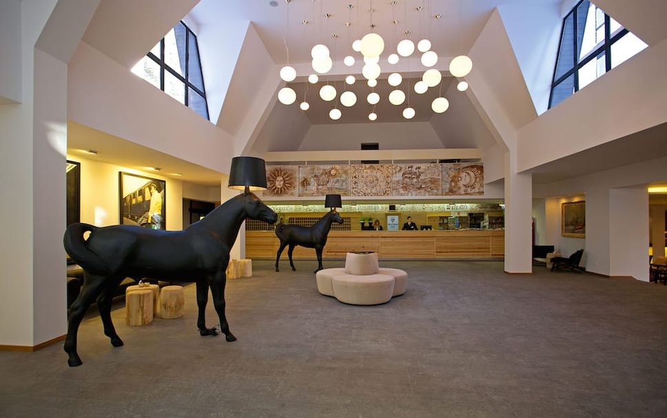 Lobby Photo