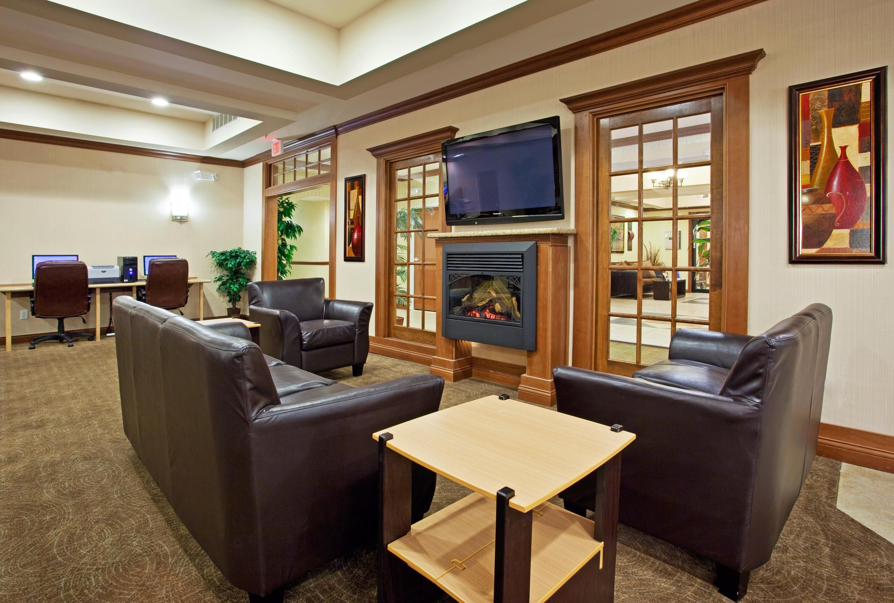 Lounge Photo