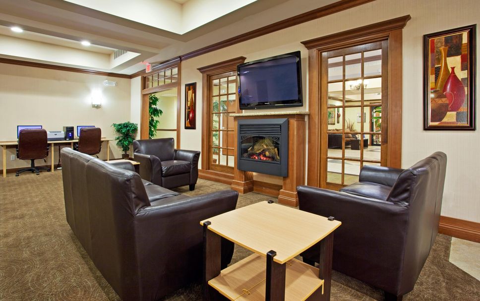 Lounge Photo