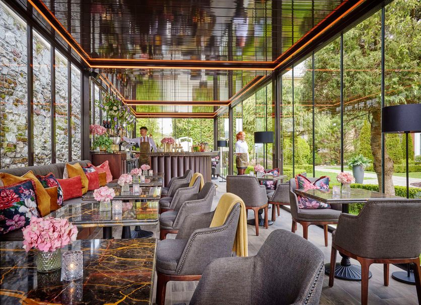 Restaurant Photo