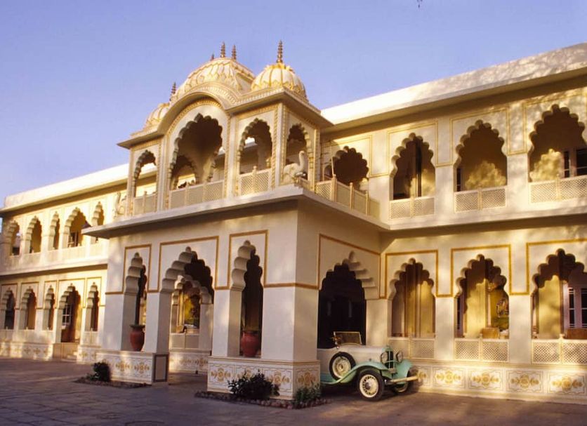 Building Photo