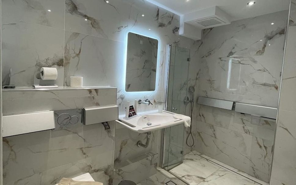 Bathroom Photo