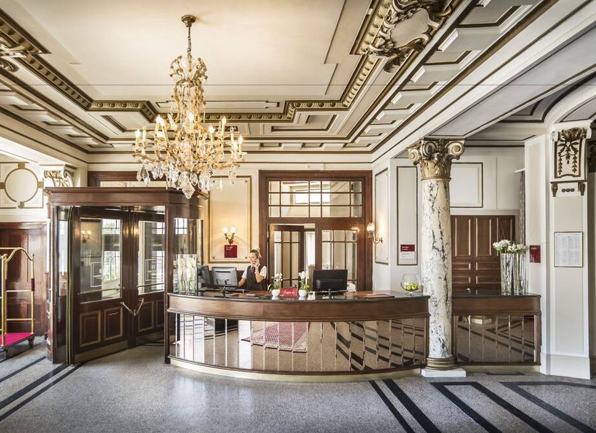 Lobby Photo