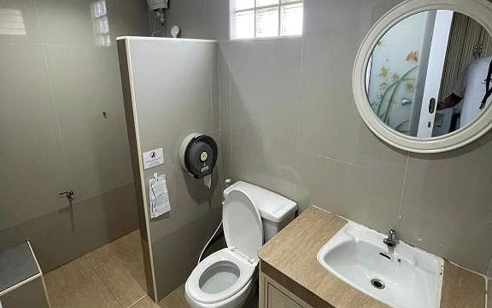 Bathroom Photo
