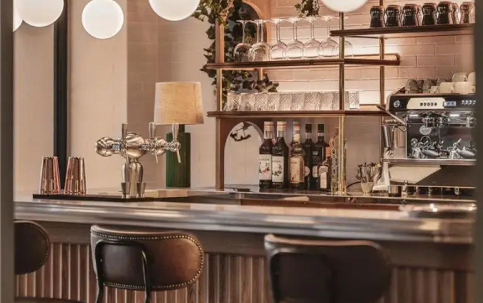 Bar Photo