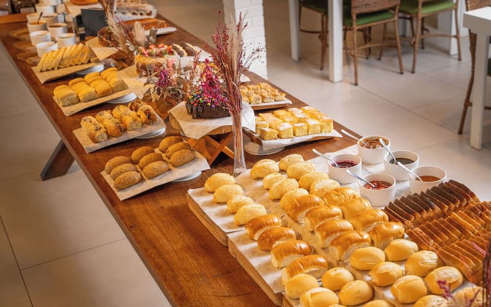 Buffet Photo