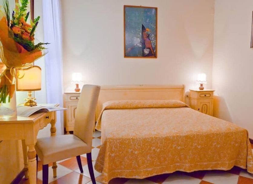 Bedroom Photo