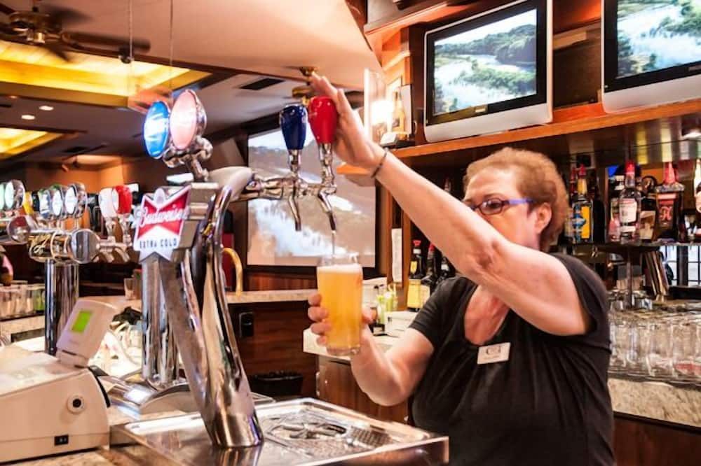 Bar Photo