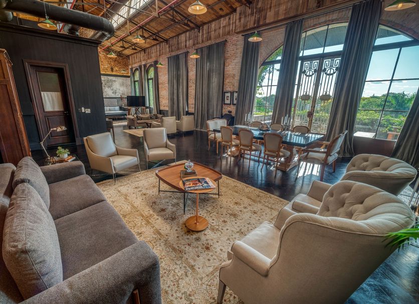 Lounge Photo