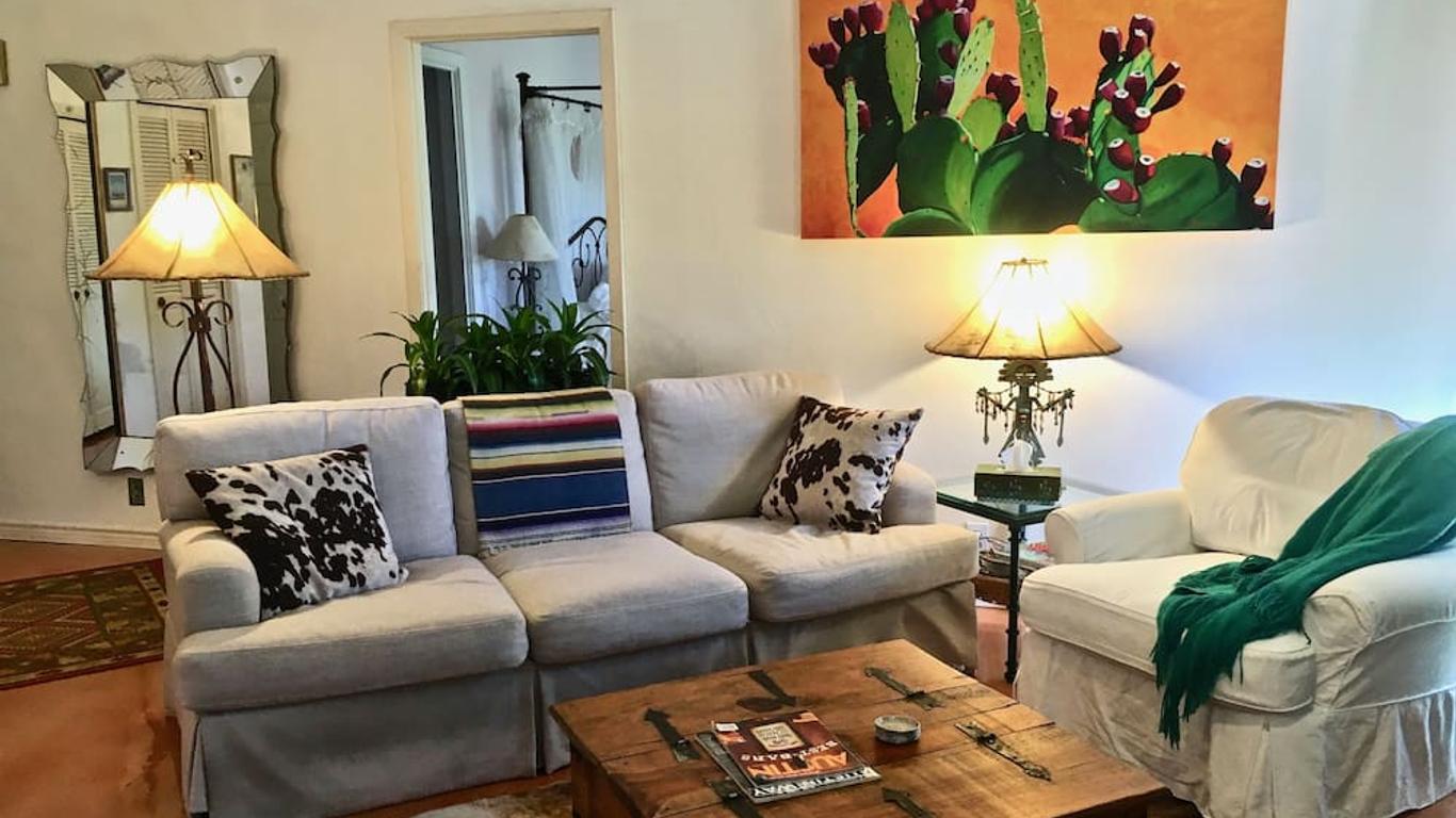 Casa Del Sol Bed And Breakfast