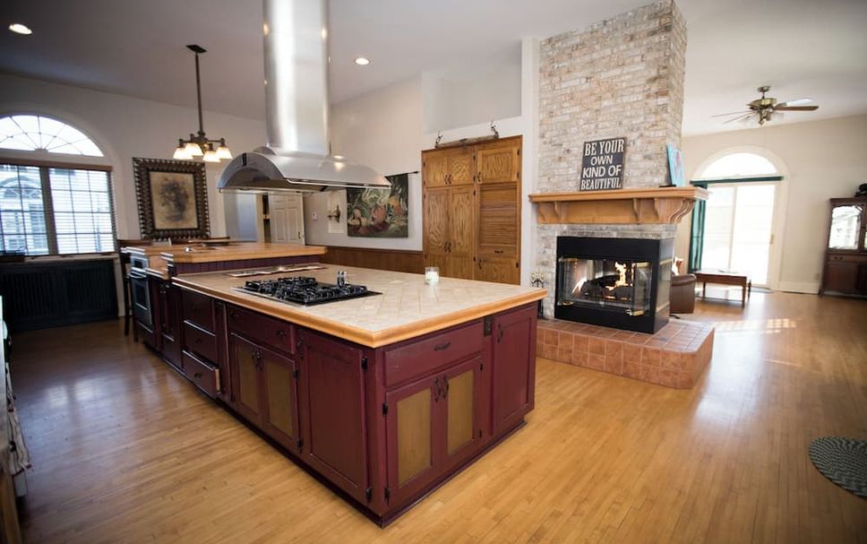Kitchen Photo