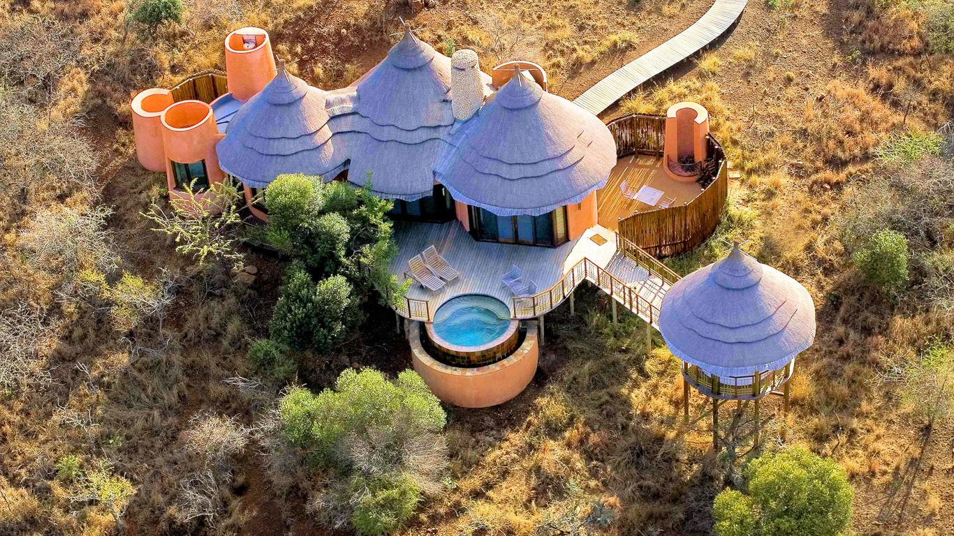 Thanda Safari