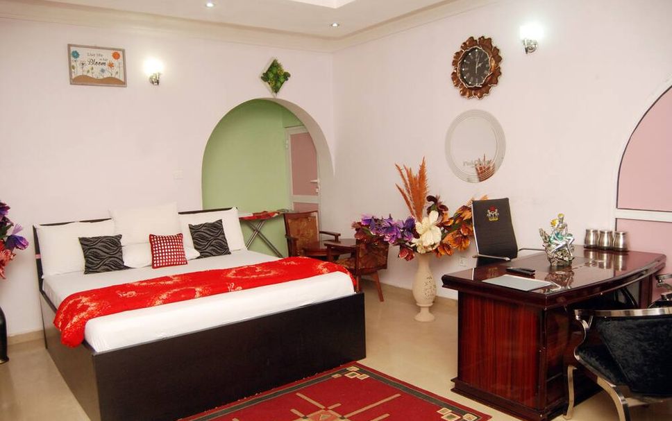 Bedroom Photo