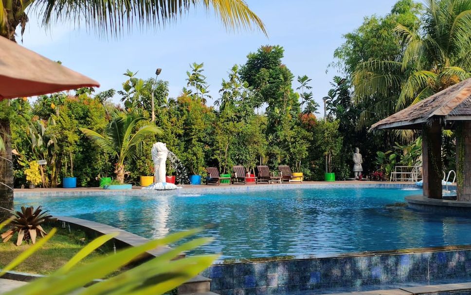 Pool Photo