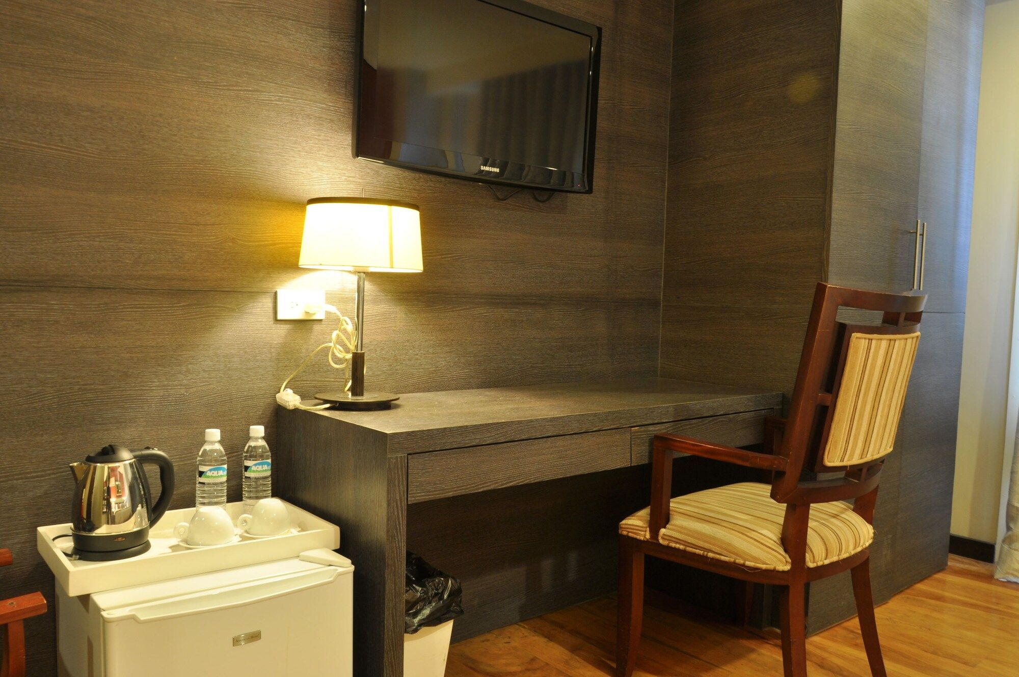 Room amenity