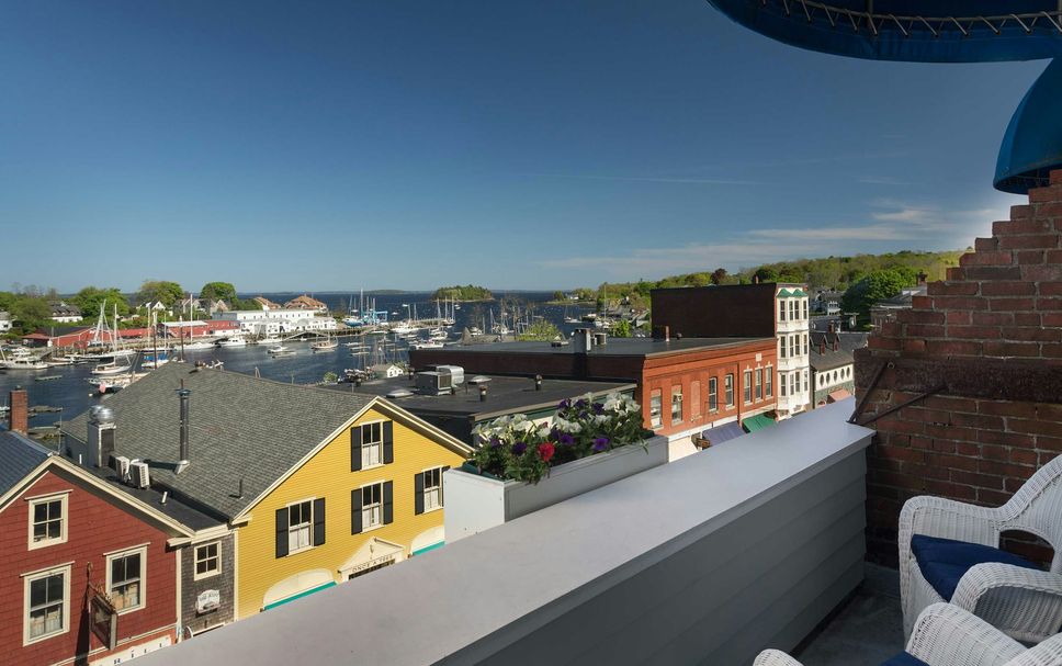 Balcony Photo