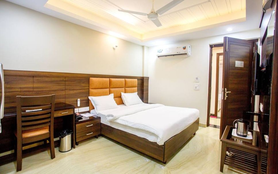 Bedroom Photo