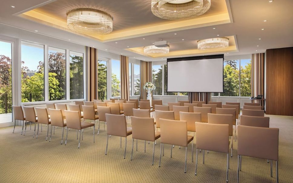 Conference room Photo