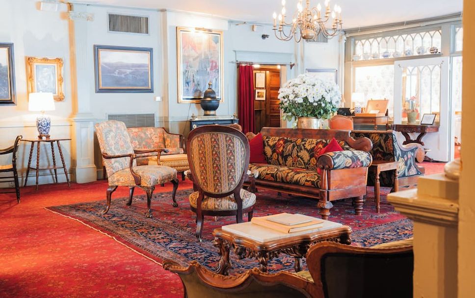 Lounge Photo