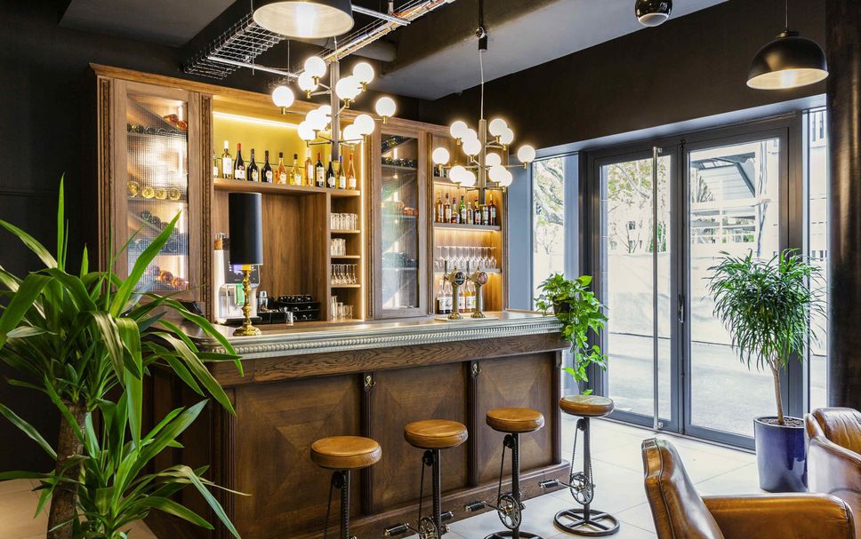 Bar Photo