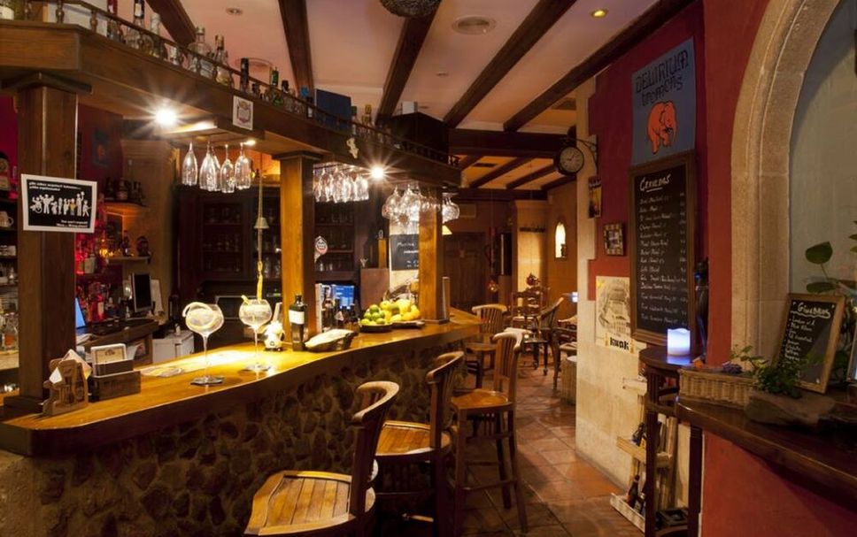 Bar Photo