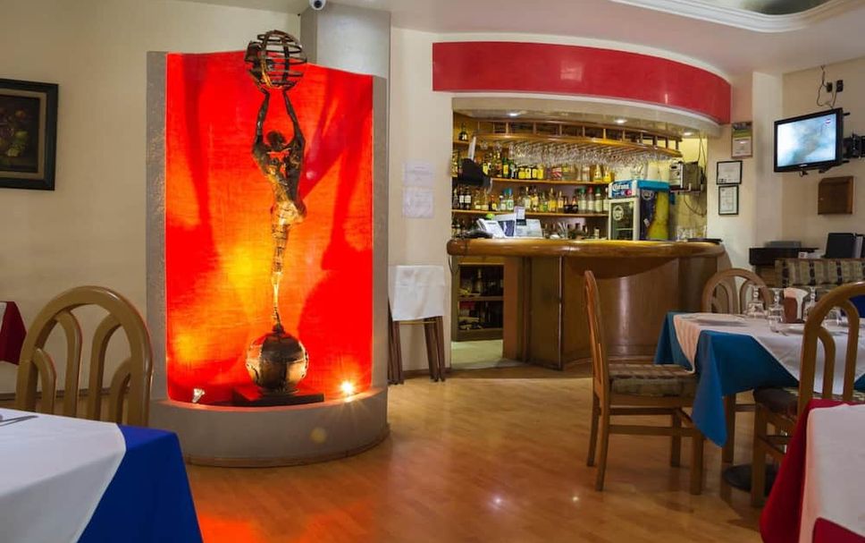 Restaurant Photo