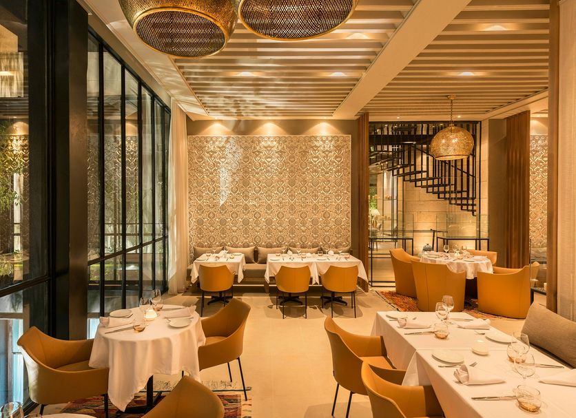 Restaurant Photo