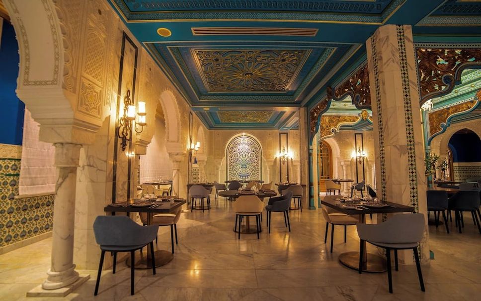 Restaurant Photo