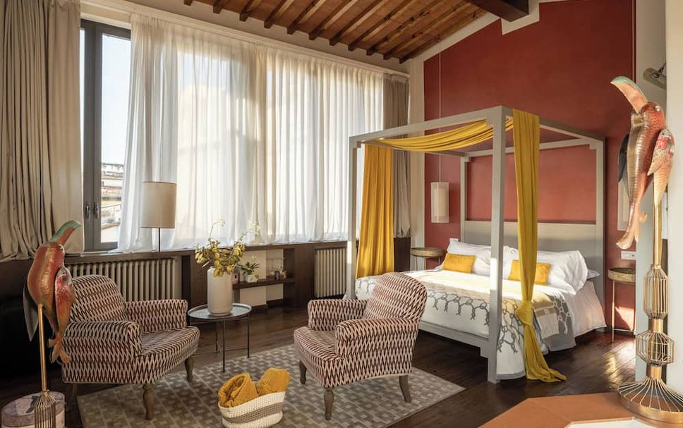 Bedroom Photo