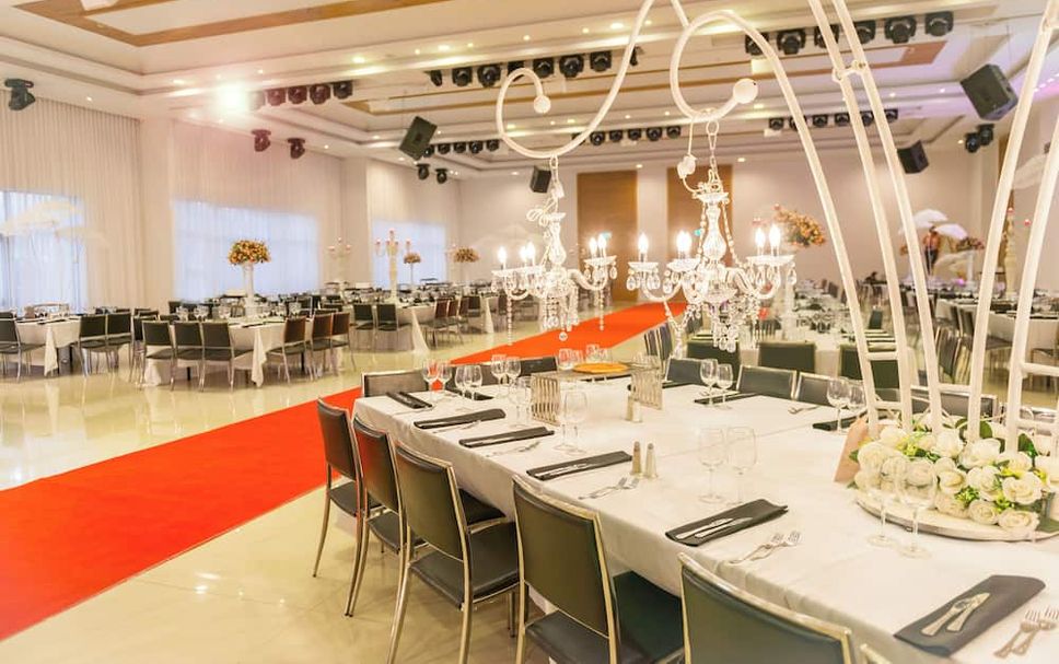 Banquet hall Photo