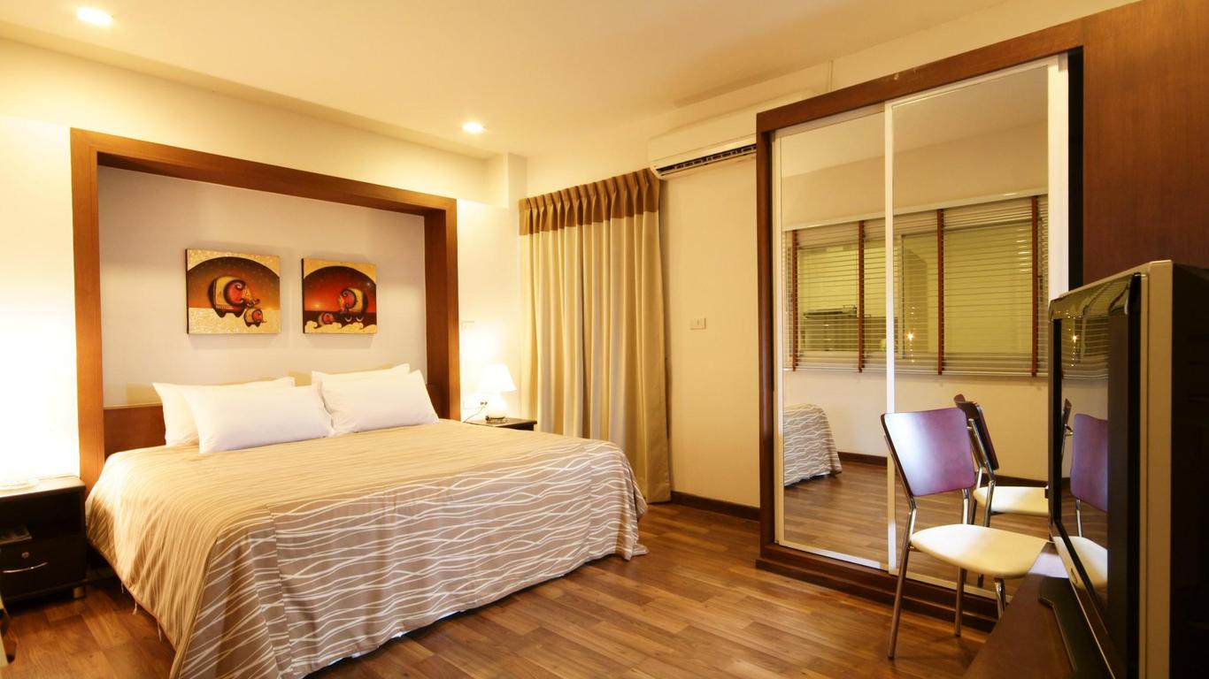 I Residence Hotel Sathorn, Bangkok | HotelsCombined