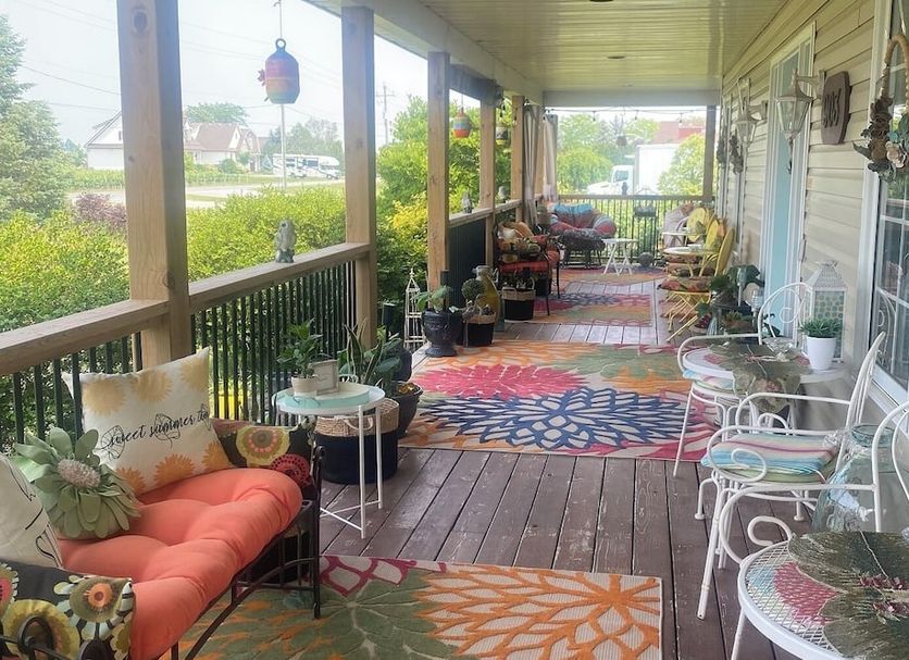 Balcony Photo