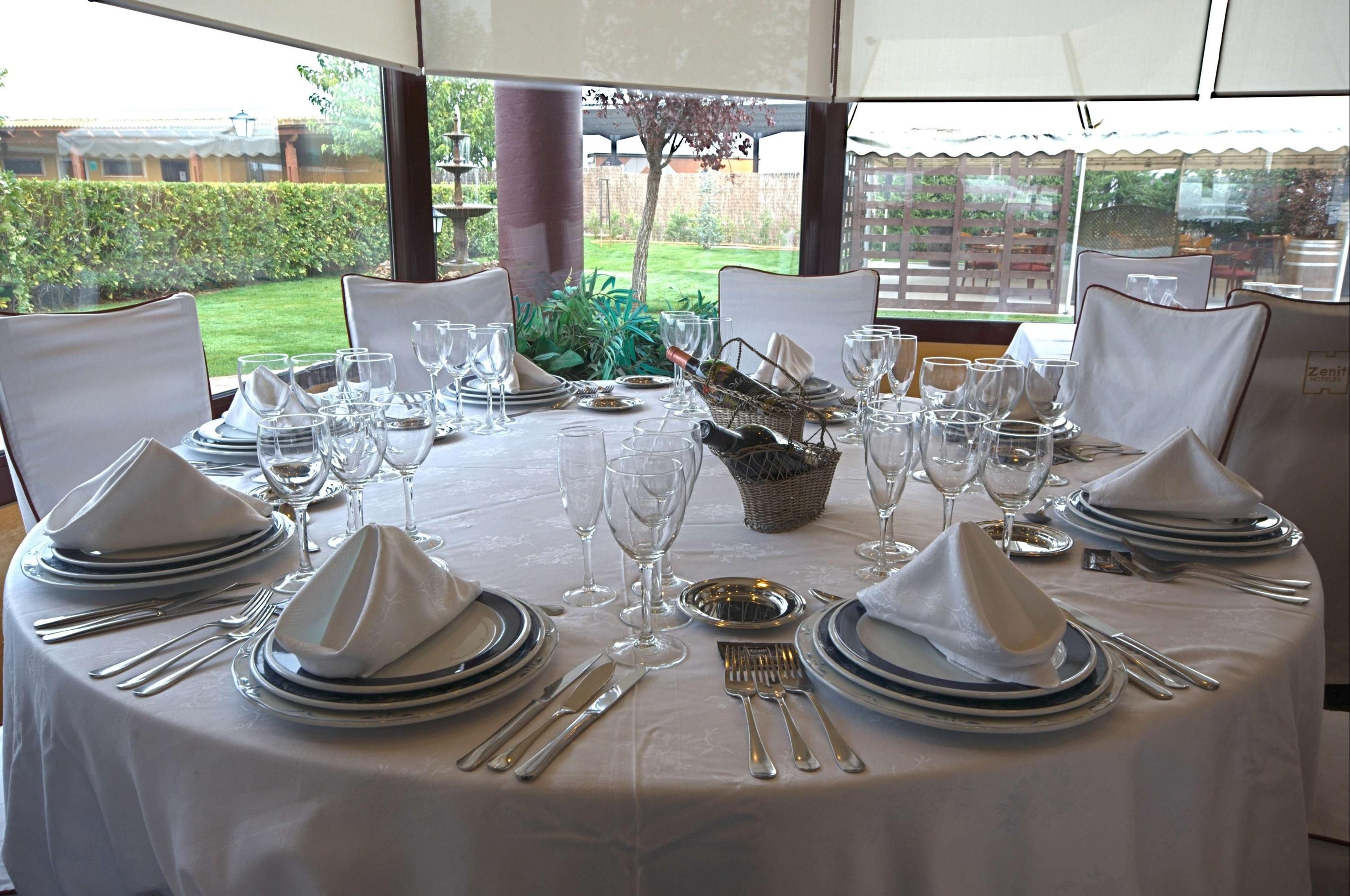 Banquet hall Photo