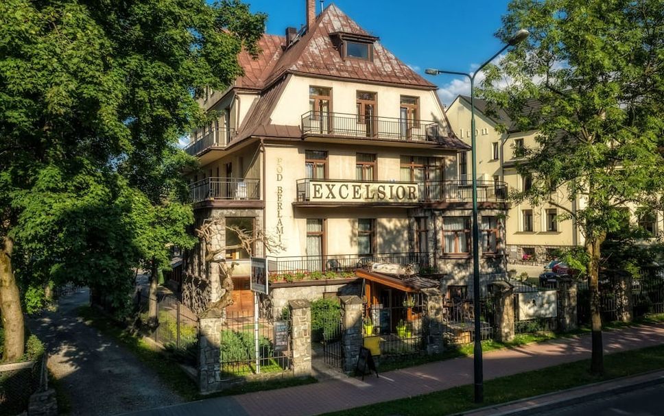Building Photo