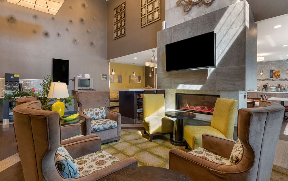 Lounge Photo