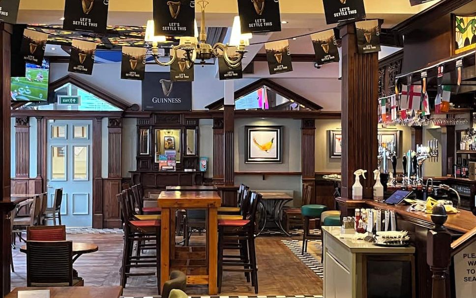 Bar Photo