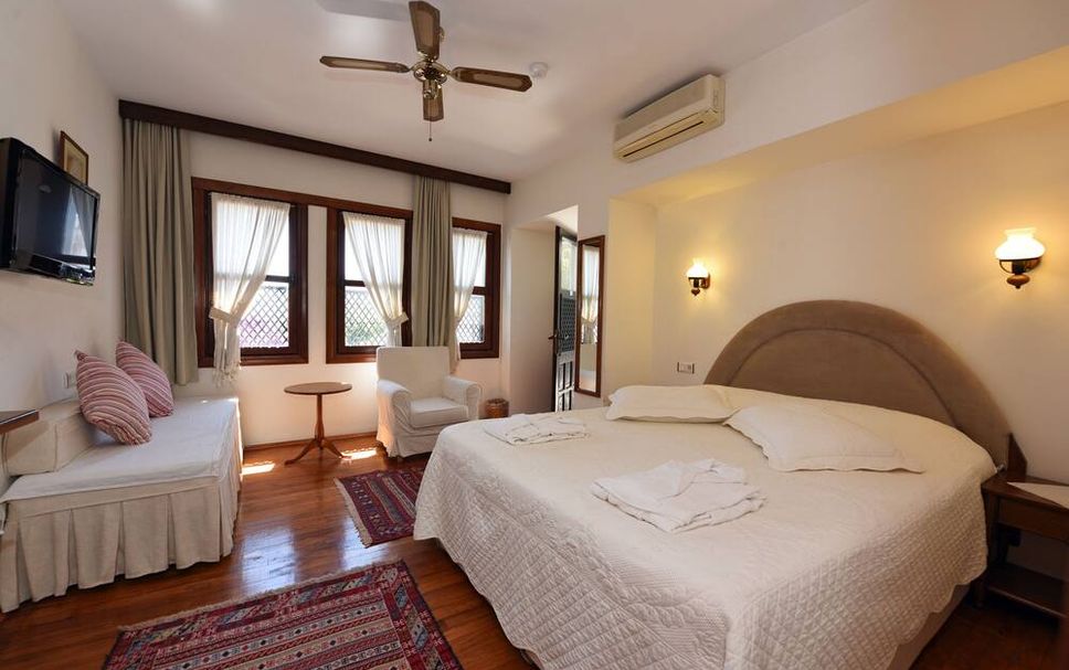 Bedroom Photo