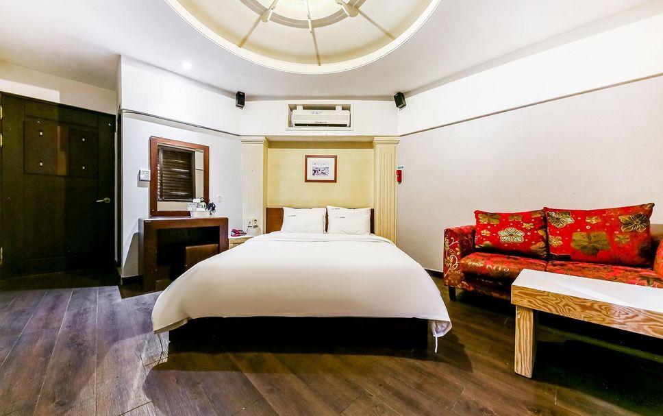 Bedroom Photo