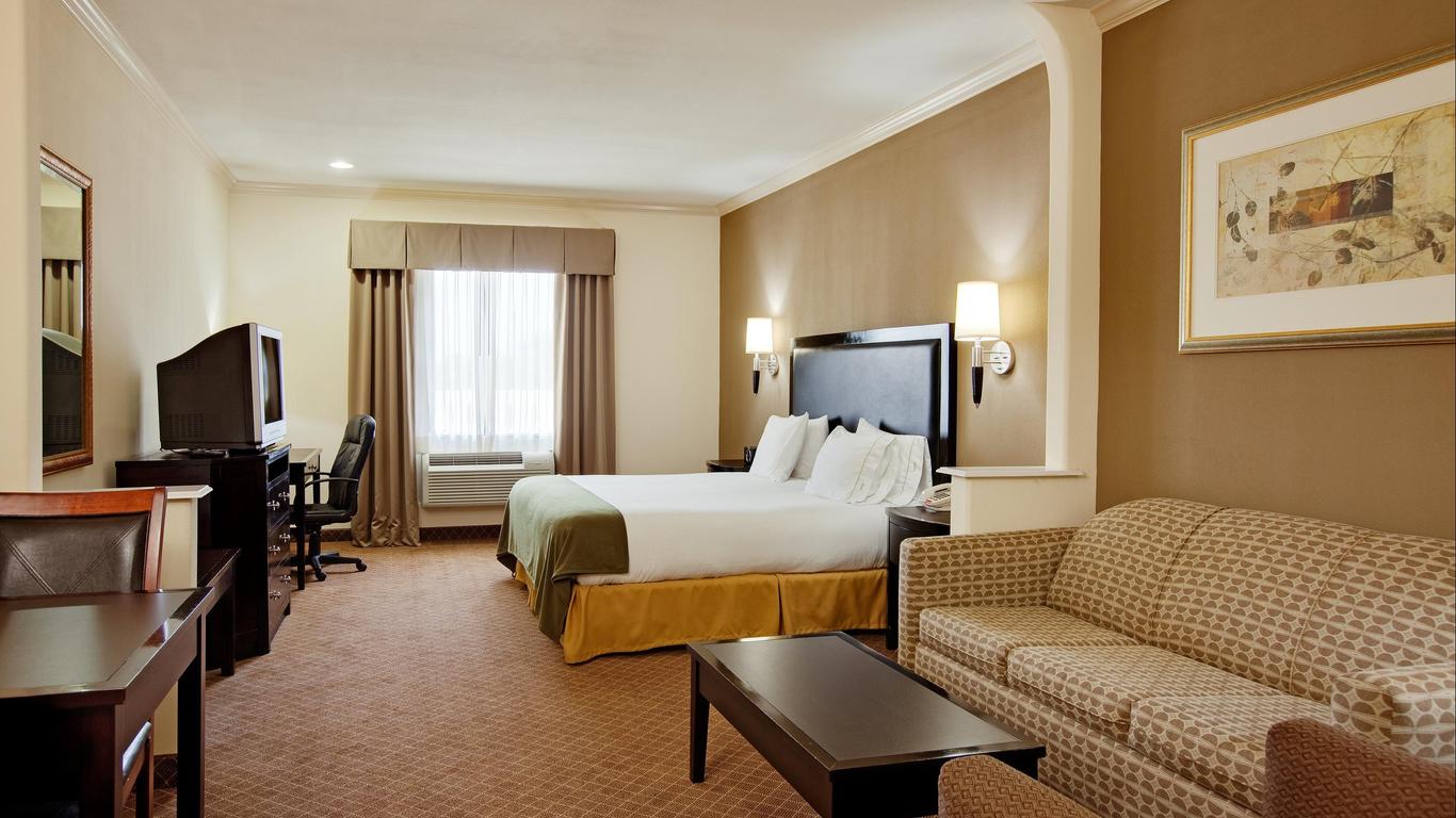 Holiday Inn Express Hotel & Suites La Porte, An IHG Hotel