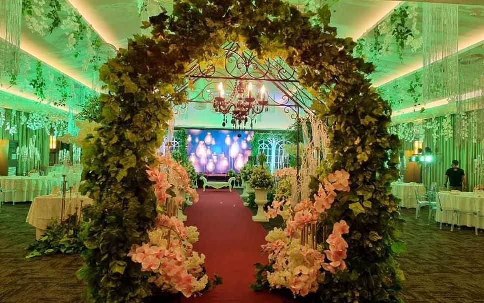 Banquet hall Photo