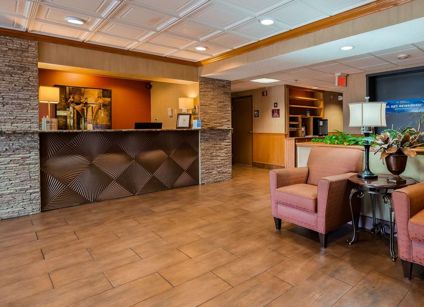 Front desk Photo