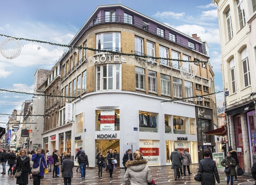 Building Photo