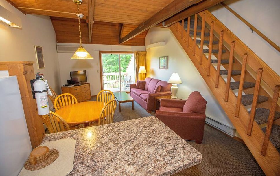 Dining room Photo